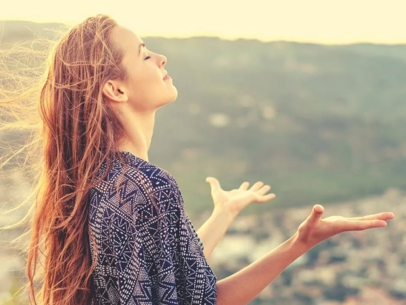 Ele está com&nbsp;você